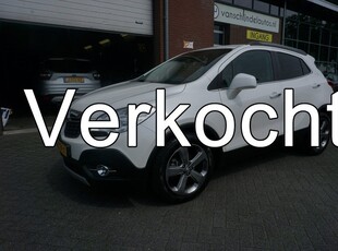 Opel Mokka 1.4 TURBO 140PK COSMO LUXE KEURIGE STAAT LEDER STOELVERWARMING NAVIGATIE TREKHAAK ECC AIRCO CRUISECONTROL BLUETOOTH PDC 18INCH LMV ENZ...