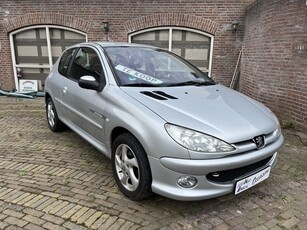 Peugeot 206 1.6-16V Quiksilver Clima/Centr. vergr./Elektr.