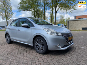 Peugeot 208 1.2 VTi Blue Lease