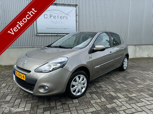 Renault Clio VERKOCHT 1.2 Collection 2012 63.000km NAP / 1e eigenaar / Airco / Cruisecontrol / 5deurs