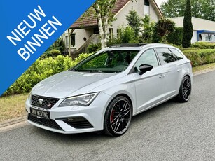 SEAT Leon ST 2.0 TSI CUPRA 300 4DRIVE DSG Pano•Leder•Camera