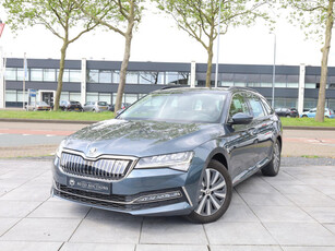 Skoda Octavia Combi 1.4 TSI iV PHEV | Stoelverwarming | Adaptive | Carplay | Navigatie | DAB | LED