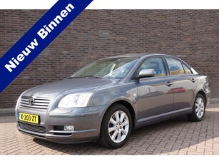 Toyota Avensis 2.0 VVTi Executive, automaat in nieuwstaat! YOUNGTIMER 69.000km Prachtige auto, leder, clima, automaat, unieke auto