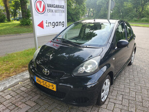 Toyota Aygo 1.0-12V Now