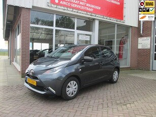 Toyota Aygo 1.0 VVT-i x-now