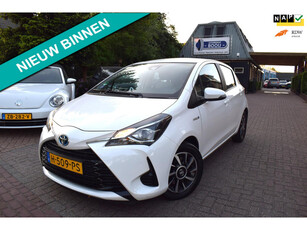 Toyota Yaris 1.5 Hybrid Active 5 DRS/AUTOM/CRUISE/CAMERA/AIRCO-ECC/NAVI/NL-AUTO MET NAP/BLUETOOTH/LMW 15 INCH/USB