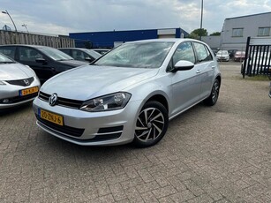 Volkswagen Golf 1.2 TSI Comfortline NaviCruisePDC6Bak