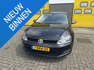 Volkswagen Golf 1.2 TSI Highline |DSG|Clima|Navi