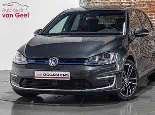 Volkswagen Golf 1.4 TSI GTE I Elektrisch schuif/kantel dak I Navi I Rijklaarprijs