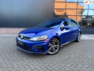 Volkswagen GOLF 1.5 TSI Highline R-Line