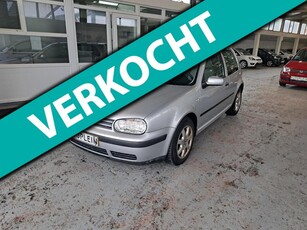 Volkswagen Golf 1.6 Comfortline | AUTOMAAT