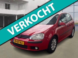 Volkswagen Golf 1.9 TDI AUTOMAAT 5 DEUR NAVI CRUISE AIRCO 2 X SLEUTELS