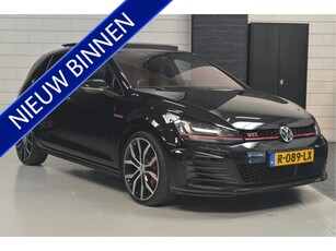 Volkswagen Golf 2.0 TSI GTI Performance // 114.000 km // LEDER // PANO // NAVI // ADAPTIVE CRUISE // SPORTUITLAAT //