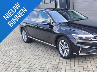 Volkswagen Passat Variant 1.4 TSI PHEV GTE Business Automaat * Camera * Navi