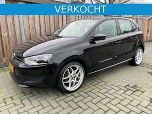 Volkswagen Polo 1.4 Highline AIRCO-CENTRAAL-ZWART-5DEURS-BBSVELGEN