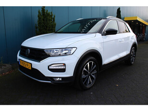 Volkswagen T-Roc 1.0 TSI Style Plus Executive/ECC/NAV/LMV/PDC/A.R.CAM.