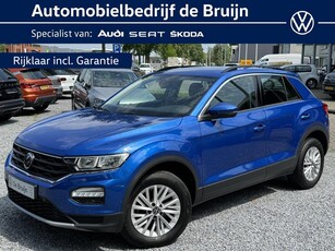 Volkswagen T-Roc 1.5 TSI 150pk DSG Style (Carplay,Dab,Clima,Parkassist)