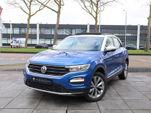 Volkswagen T-Roc 1.5 TSI Panoramadak | Adaptive Cruise | Navigatie | Stoelverwarming | Lane assist |