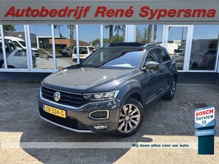 Volkswagen T-Roc 1.5 TSI Sport | Automaat | Panorama dak | DAB | Navigatie | Virtual Cockpit |