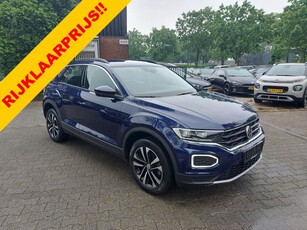 Volkswagen T-Roc 1.5 TSI Style Business Automaat,