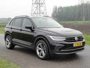 Volkswagen TIGUAN 1.5TSI Business Full LED+NAVIG+R-LINE