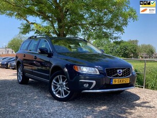 Volvo XC70 2.4 D5 Nordic+ Dealer onderhoud!! Bomvol!!