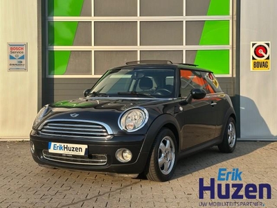 Mini 1.4 ONE / Black Edition/ Panoramadak Airco