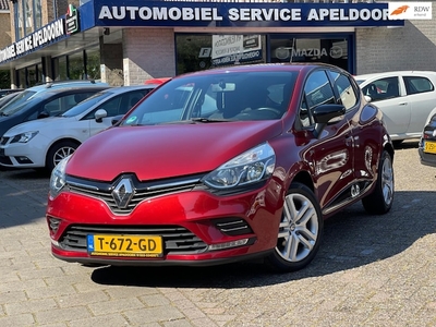 Renault Clio Benzine