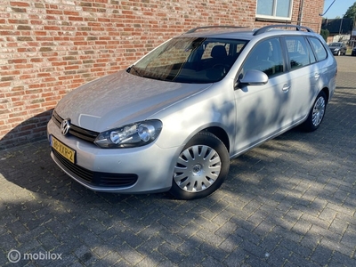 Volkswagen Golf Benzine