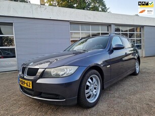 BMW 3-serie Touring 318i