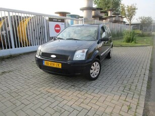 Ford Fusion 1.4-16V Style (bj 2005)