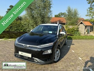 Hyundai Kona EV Premium 64 kWh - 3 Fase- 1 jaar garantie