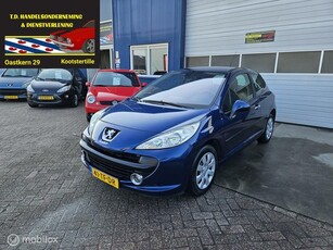 Peugeot 207 1.4-16V XS Airco en 141500 km.