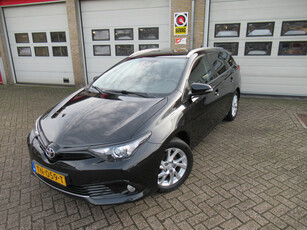 TOYOTA AURIS Touring Sports 1.2T Dynamic