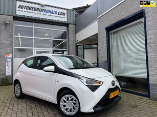 TOYOTA AYGO 1.0 VVT-i x-play NL.Auto/Camera/Carplay/Led/Airco/5deurs/1Ste Eigenaar/Dealer Onderhouden