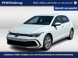 Volkswagen Golf 1.4 eHybrid 245pk DSG GTE / LED / 18