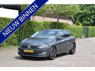 Volkswagen Polo 96 PK TSI Comfortline Business Navi Carplay