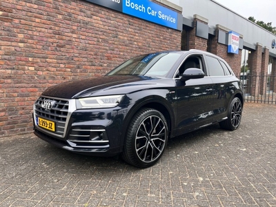 Audi Q5 2.0 TFSI QUATTRO 252PK S-LINE LUCHTVEERING TREKHAAK