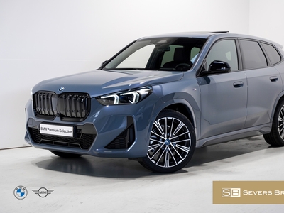 BMW IX1 xDrive30 Launch Edition M Sportpakket