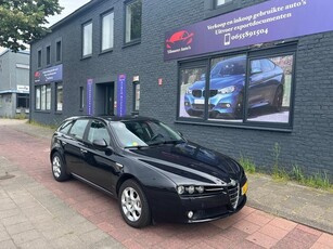 Alfa Romeo 159 Sportwagon 1.8 mpi Progression navi leren