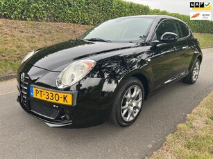 Alfa Romeo MiTo 1.4 Distinctive incl. Onderhoudsboekjes