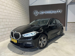 BMW 1-serie 118i High Executive 192PK Virtual DAB LED Cruise