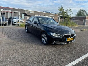 BMW 3 Serie 320 EDITION XENON/NAVI/PDC (bj 2015)