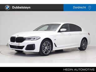 BMW 5 Serie 530e M-Sport Zwarte Nieren Privacy Glass