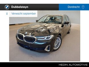 BMW 5 Serie Touring 530e Luxury Line Panorama Driving