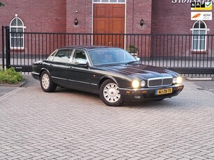 Daimler 4.0 4.0 SIX / Automaat / Airco / Rijdt goed