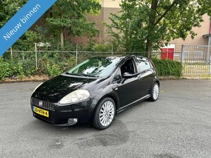 Fiat Grande Punto 1.4-16V Sport MET VOL JAAR APK GEWOON