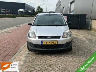 Ford Fiesta 1.3-8V Cool & Sound/NEW APK/AIRCO/ELEC