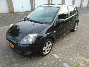 Ford Fiesta 1.3-8V Futura XL