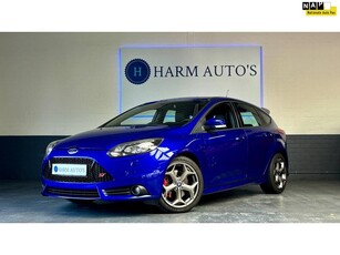 Ford Focus 2.0 EcoBoost ST-3 250pk